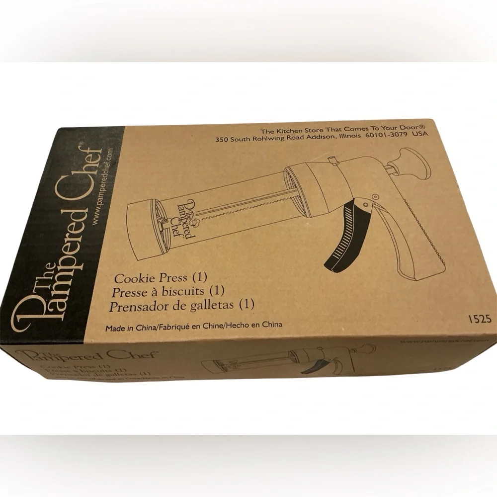 Pampered Chef Cookie Press with 16 Discs Original Box Retired